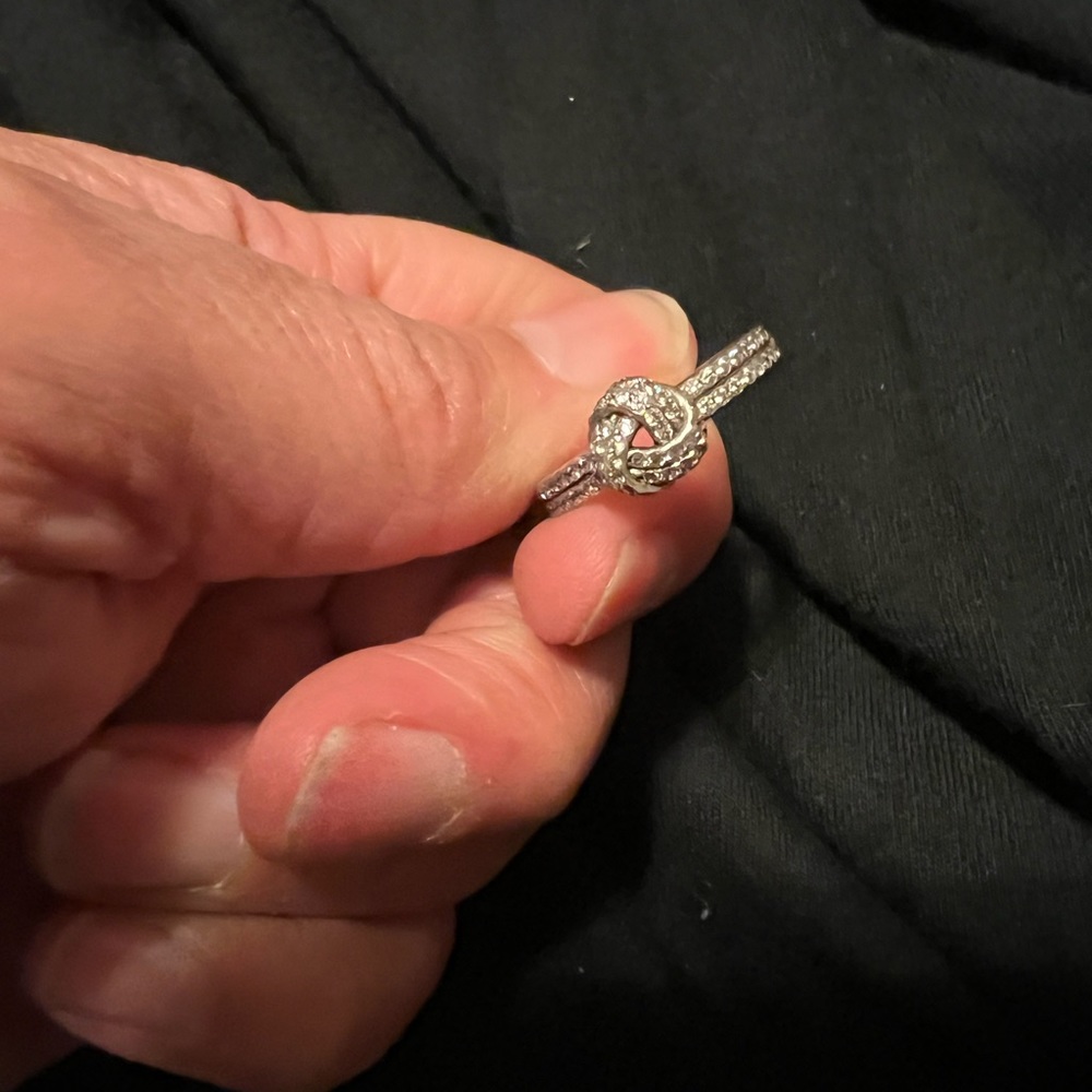 Pandora love knot ring
